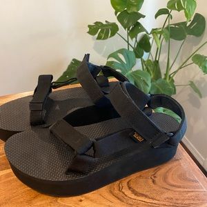 Teva Platform - 8